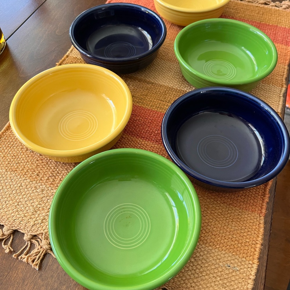 Colorful Fiesta Ware Cereal Bowls Set